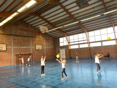 Volley ball en CM1